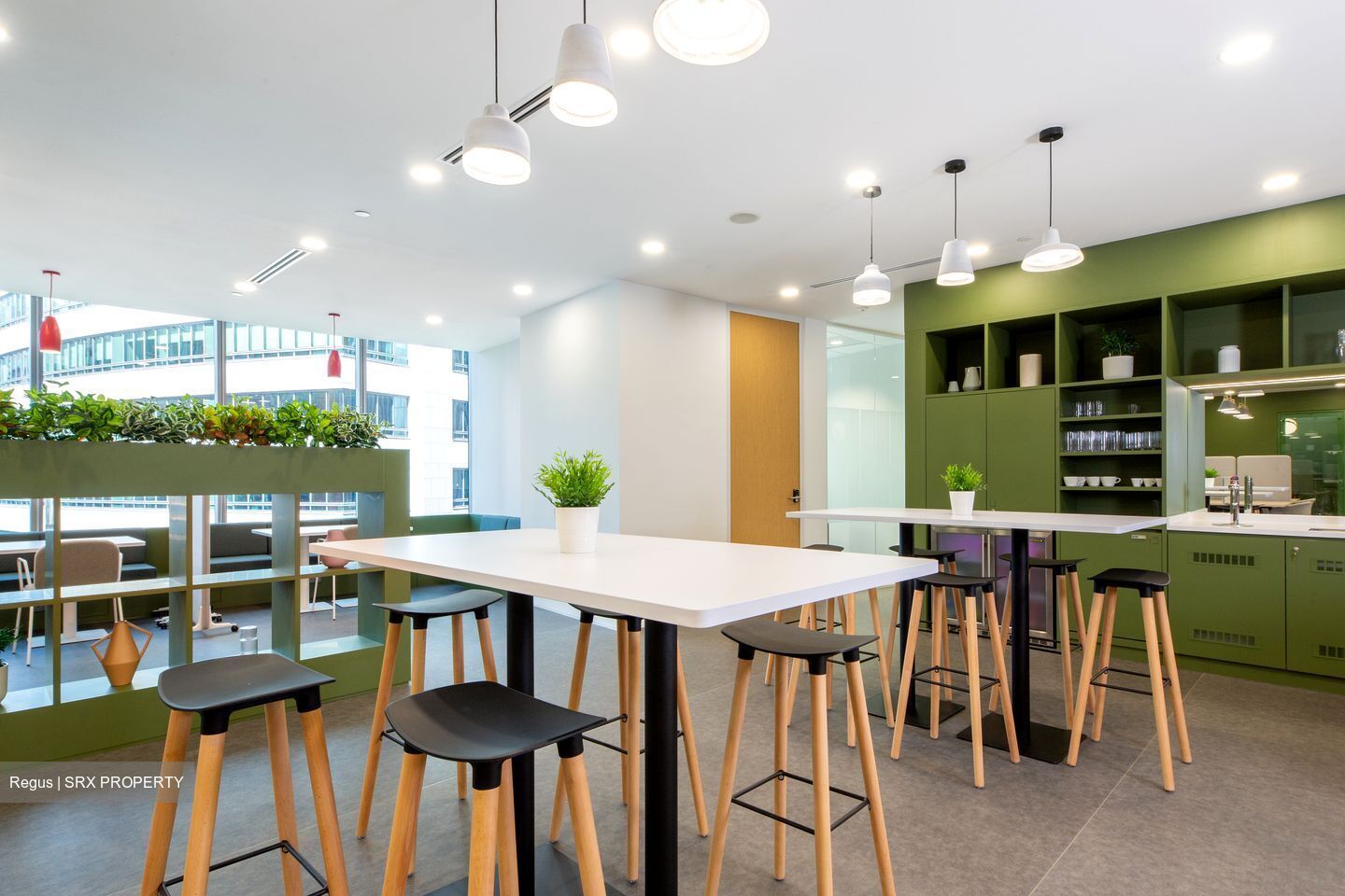 PLUS (D1), Office #504848231